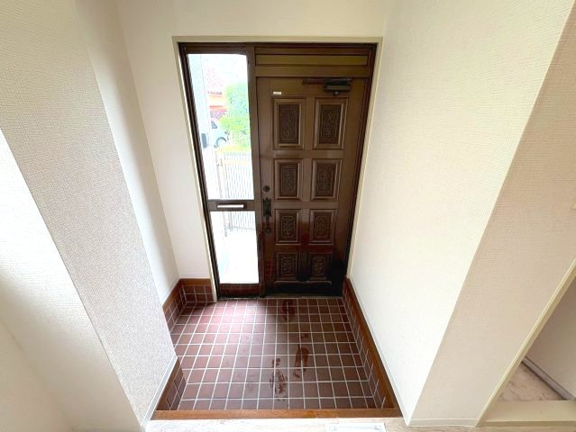 森井マンションの玄関