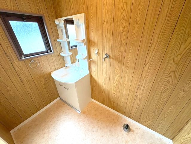 森井マンションの洗面所