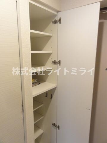 スカイコート菊川の収納|シューズボックス 