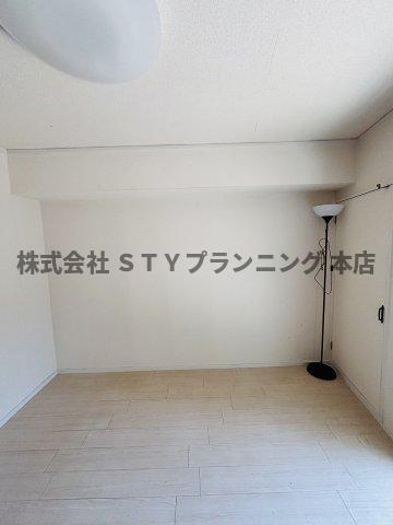仲介手数料0円！イル　ボーン　キャステロの洋室