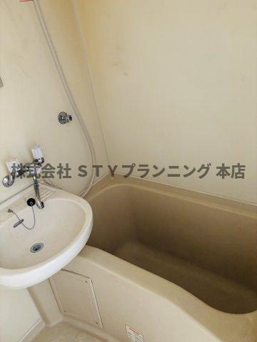 仲介手数料0円！イル　ボーン　キャステロの浴室