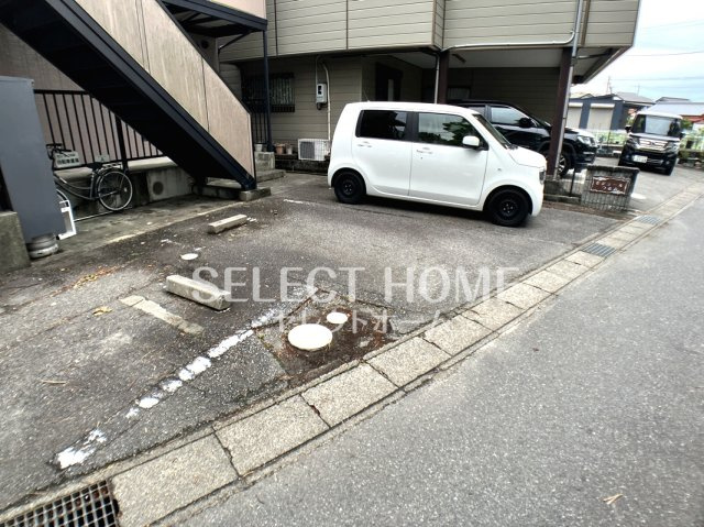 【駐車場】 | セジュールつるみ | 車をお持ちの方に嬉しい駐車場付きの物件です