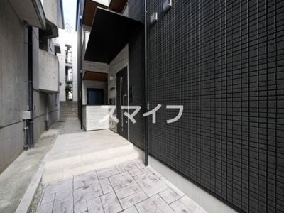 【エントランス】 | La-Crea曽根
