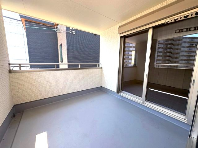 富田林市宮甲田町の一戸建てのバルコニー