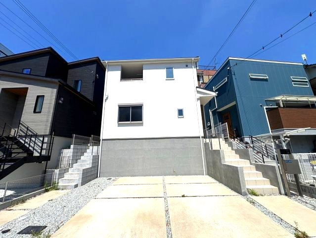 富田林市宮甲田町の一戸建て