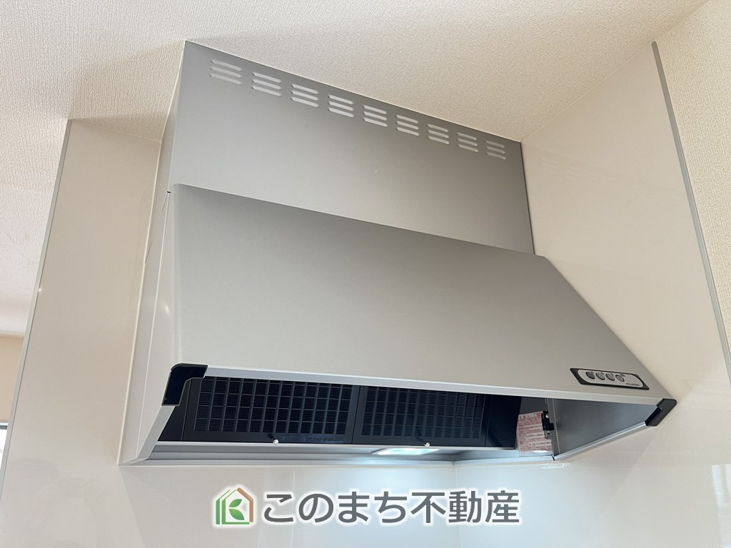 LiveleGarden.S下野市上大領のキッチン|お料理の匂いもスッキリ♪シンプルデザインで掃除も簡単‼