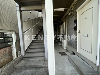 【エントランス】 | 建物の内部です
