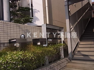 【エントランス】 | マンションＮ・Ｔ・Ｓ | 毎日通るエントランスはこのようになっています