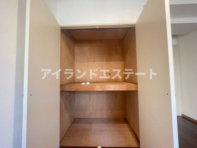 トポス.M.駒沢　駅近　陽当たり良好　オートロックの収納