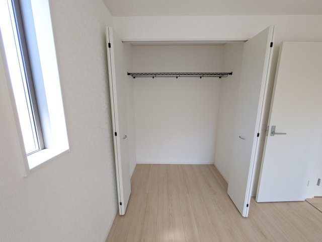 高萩市高萩　第3　新築戸建て　1号棟の収納