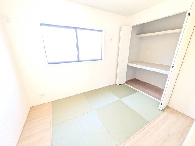 高萩市高萩　第3　新築戸建て　2号棟の和室