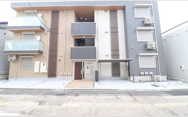 フレアブラーブ