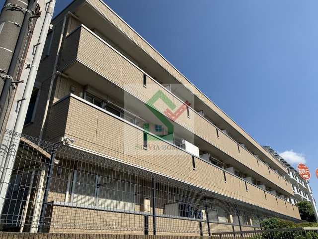アルカンスィエルの外観