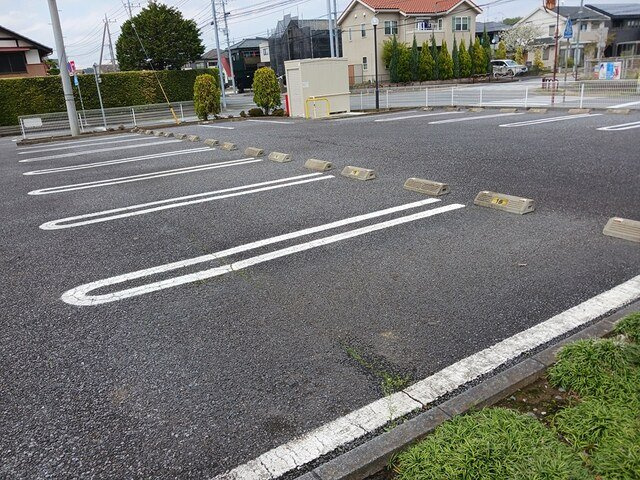【駐車場】 | ルーチェ・デル・ソーレ