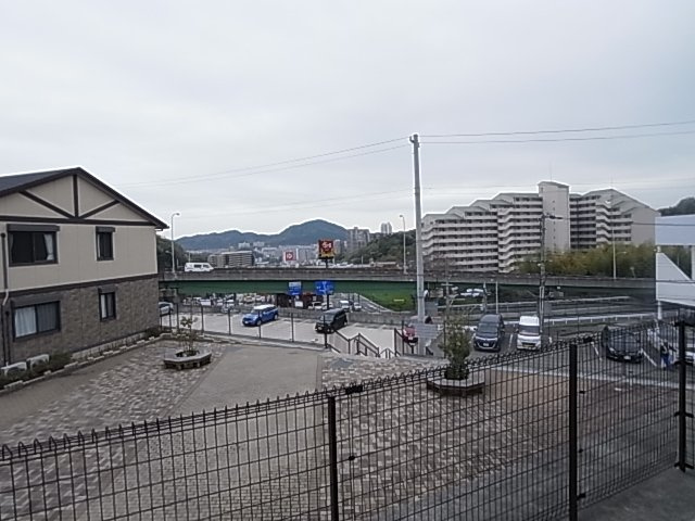 神戸市須磨区車字梨川のアパートの展望