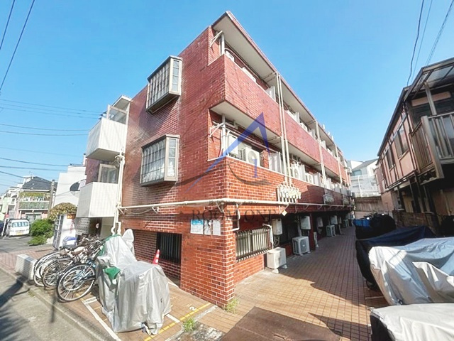 パステル小山