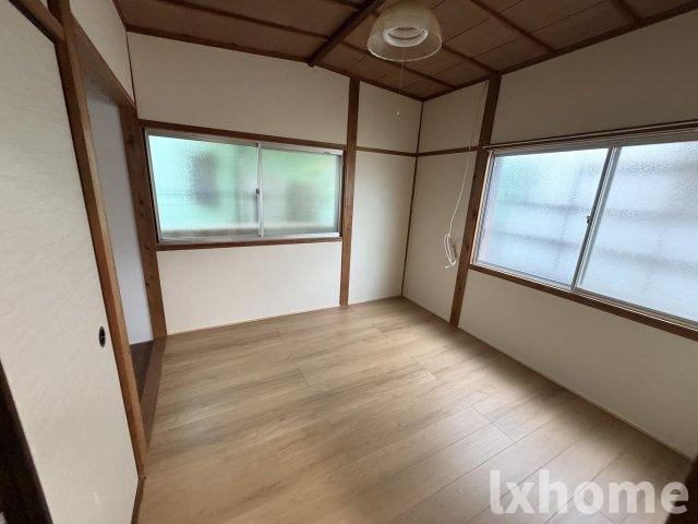 西脇貸家の洋室|きれいな洋室です