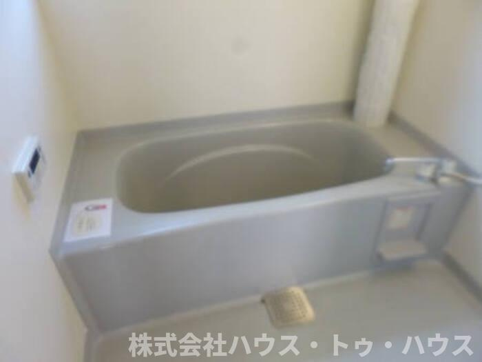 リビングタウン堀之内　Ｂの浴室