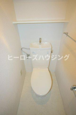 【トイレ】 | 豊中パーク・レジデンス | ※同タイプの写真となり、実際のお部屋とは異なる場合があります