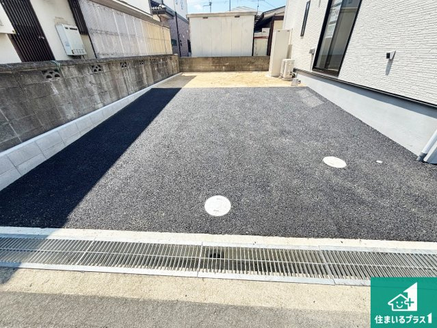 岩出市中迫　第6期　新築一戸建ての駐車場|駐車スペース！散水栓があるので、こまめに愛車を洗えます！