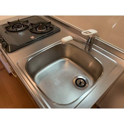 ａｄａｇｉｏのキッチン|■グリル機能付き３口ガスコンロシステムキッチン