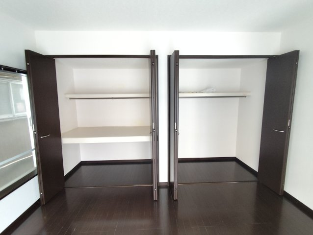 坂井貸家の収納