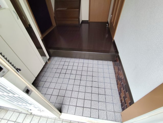 坂井貸家の玄関
