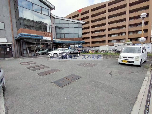 【駐車場】 | グランデュール弥生