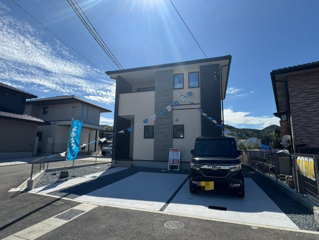  For.M Iーフォルムー小倉南区長行西1丁目2期　【小倉南区　新築戸建て】の駐車場|駐車スペース３台可【小倉南区　新築戸建て】 