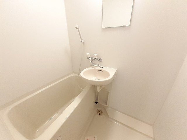 パピヨン青木の洗面所|忙しい朝には欠かせない洗面所です
