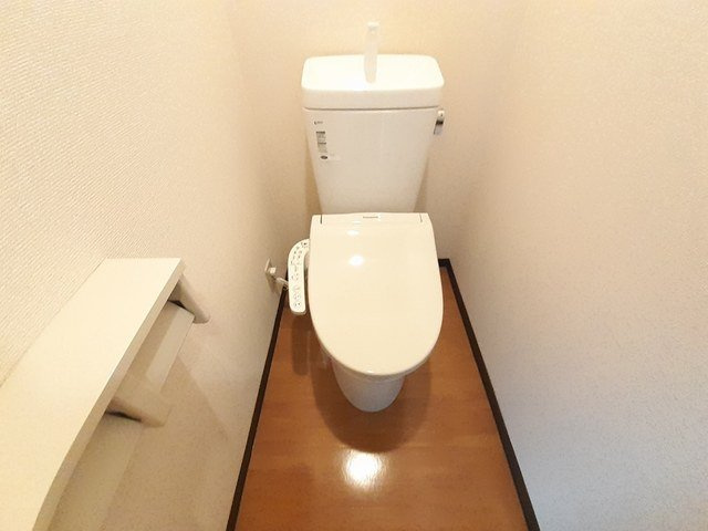 パピヨン青木のトイレ|落ち着いたトイレです