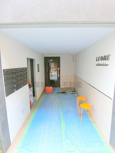 LUORE千鳥町(ルオーレのエントランス