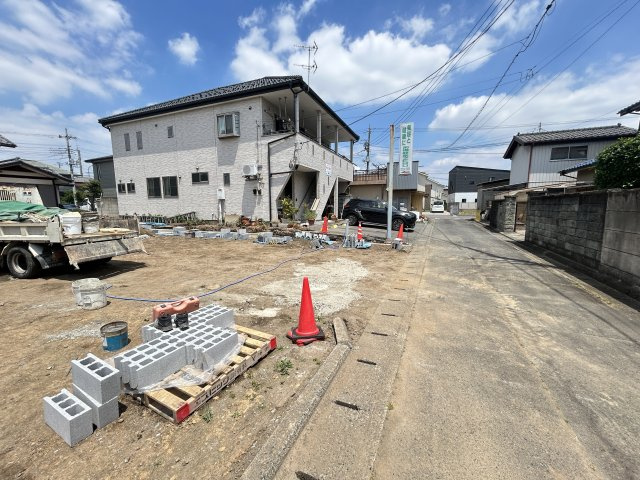 新築　前橋市下石倉町1期　LIGNAGE　１号棟の前面道路含む現地写真|現地写真　南側接道幅員約4ｍ