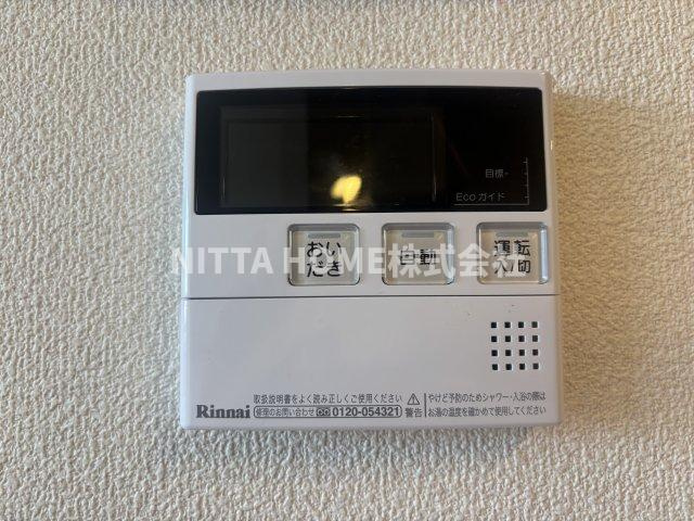 ガーデンスクエア弐番館の浴室|追炊き機能設備になります＊
