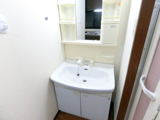第３イワヒロビルの内装|過ごしやすい室内です