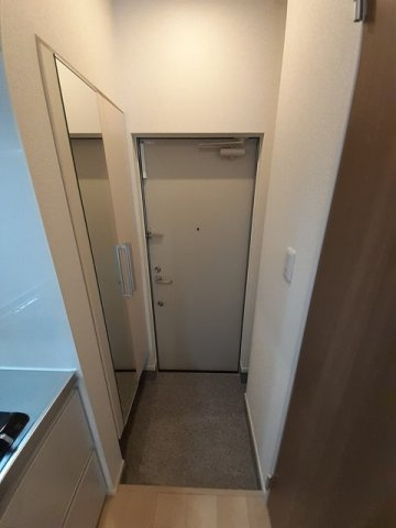 グランシュテルの玄関