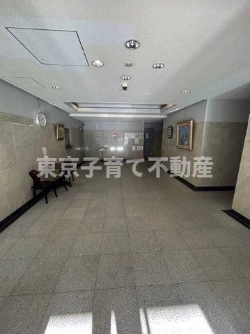 本駒込Kマンションのロビー