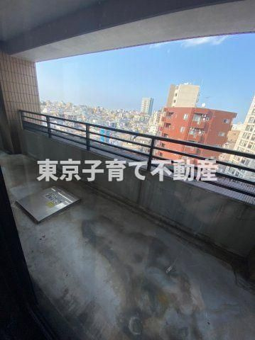 本駒込Kマンションのバルコニー