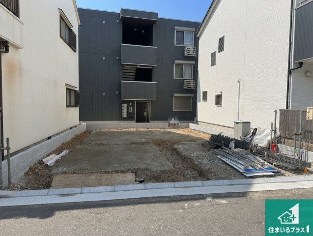 明石市材木町　第2期　新築一戸建ての外観|周辺は落ち着いた街並みの住宅地！子育てがしやすい住環境です！まだ未完成ですが、現地でしかわからない事もございます。是非一度ご覧ください。