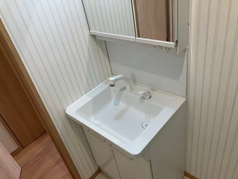 Ａｍｂｉｔｉｏｎ花畑の独立洗面台