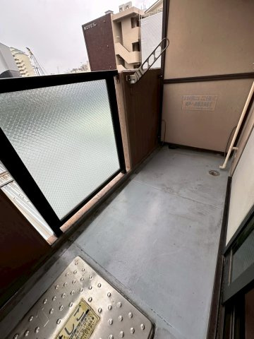 ローテローゼ本山のバルコニー