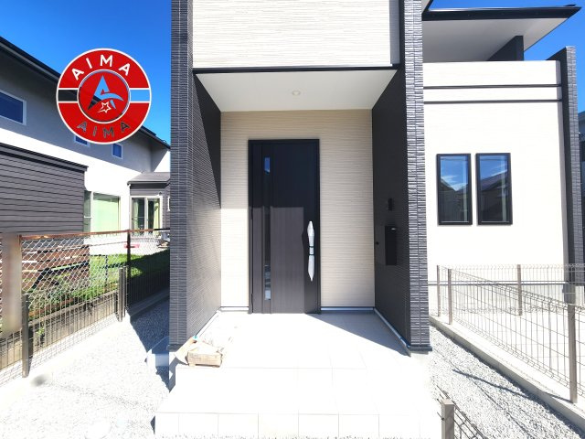 大野城市旭ケ丘2丁目第2-1棟（1号棟）の玄関|おでかけの時も帰った時も、「我が家」を最初に感じでもらえる素敵な空間に。