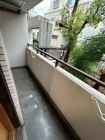 ロイヤル浜芦屋のバルコニー
