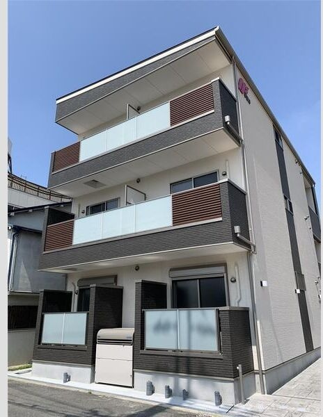GRANDIR千船の外観|建物外観を気になさる方へ、見た目の良い物件です
