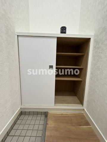 ドエル南塚口B棟の収納|専用の収納スペースです
