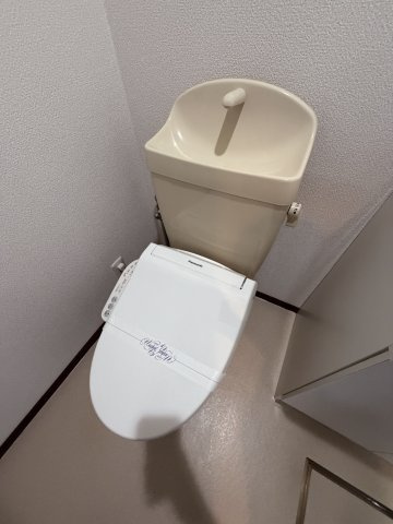 ワコーレヴィアノ須磨関守のトイレ