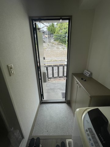ウイング高取台の玄関
