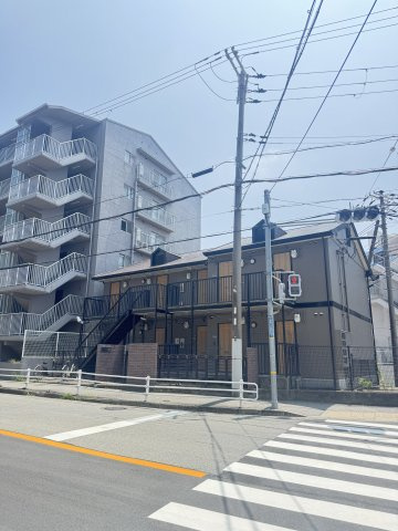 ウイング高取台の外観