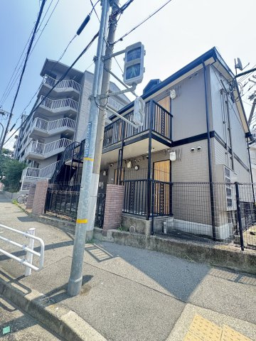 ウイング高取台の外観