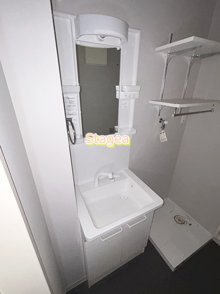 THE HOUSE 与野本町 Blancの洗面所